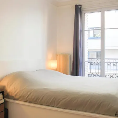Apartment Haussmannian Charming *